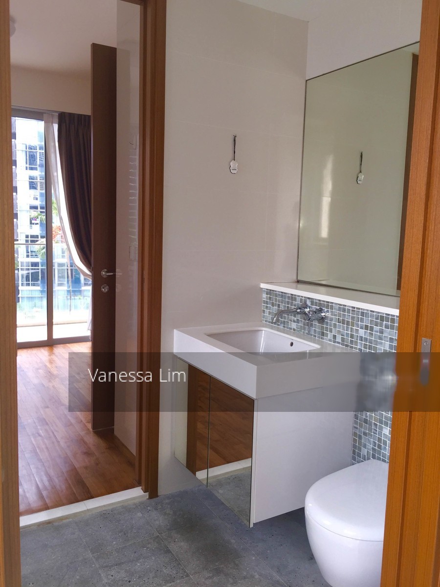 RV Suites (D10), Apartment #181342922